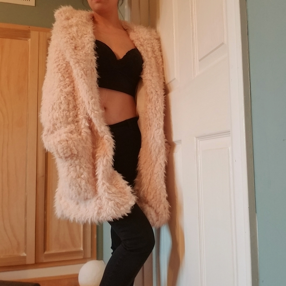 NWT Fuzzy Blush Teddy Jacket